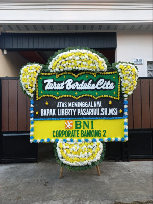 Papan Bunga Duka di Pondok Labu